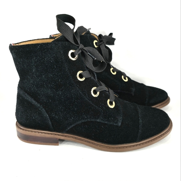 Tommy Hilfiger Judsen Black Suede, Ribbon Lace-up, Stacked Heel Bootie. WMS 8.5M - Picture 1 of 12